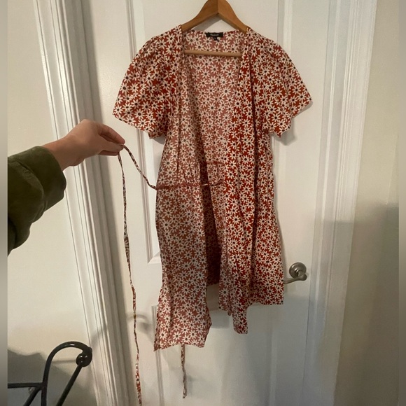 madewell daisy wrap dress - Picture 4 of 14